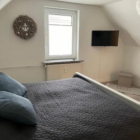 Apartment Mit Direktem Meerblick *