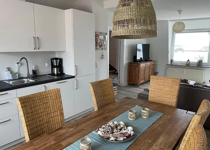 Appartement Mit Direktem Meerblick Laboe